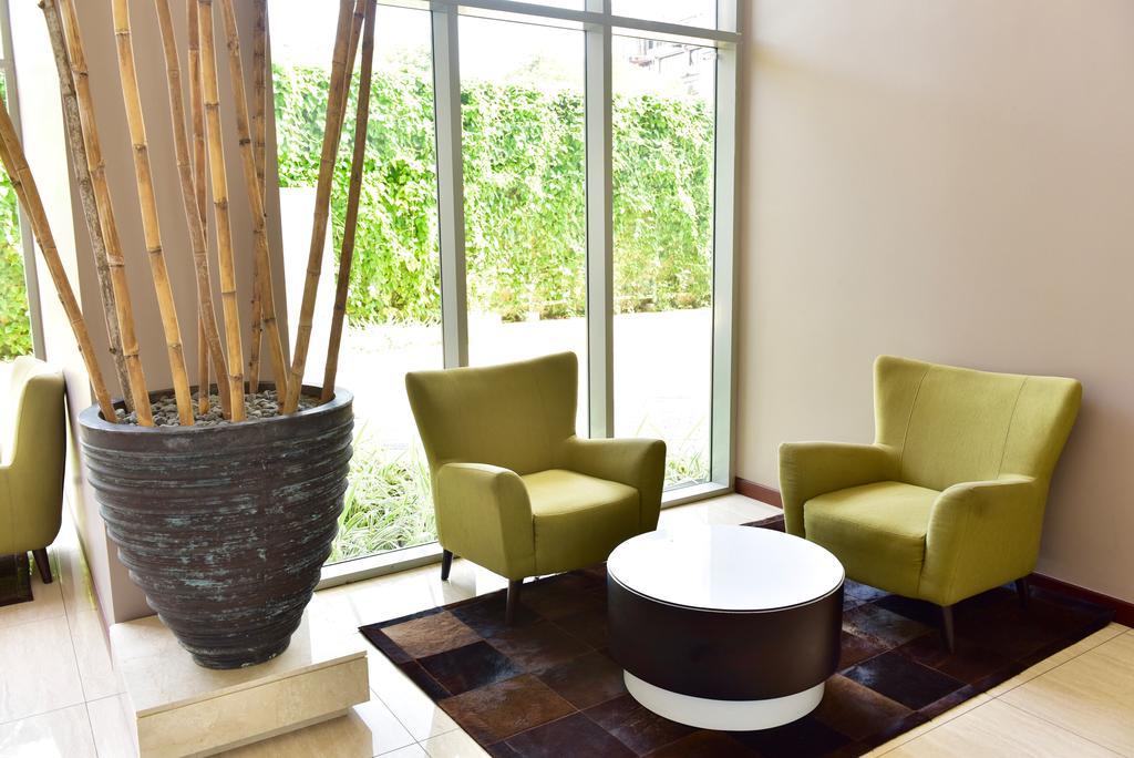 Skylounge Apartment Colombo Szoba fotó