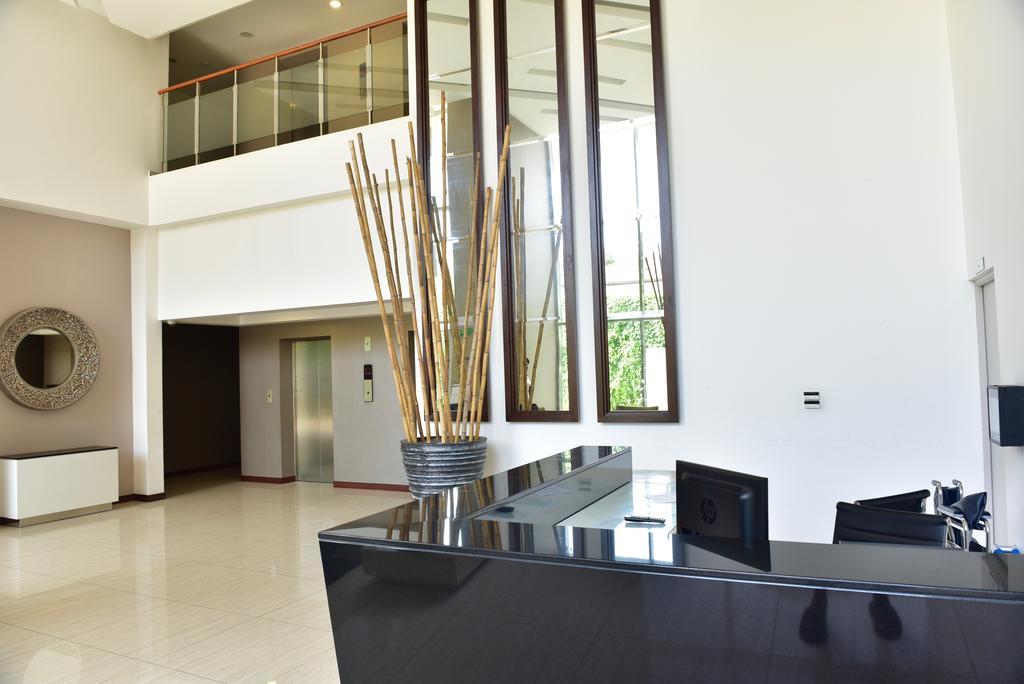 Skylounge Apartment Colombo Szoba fotó